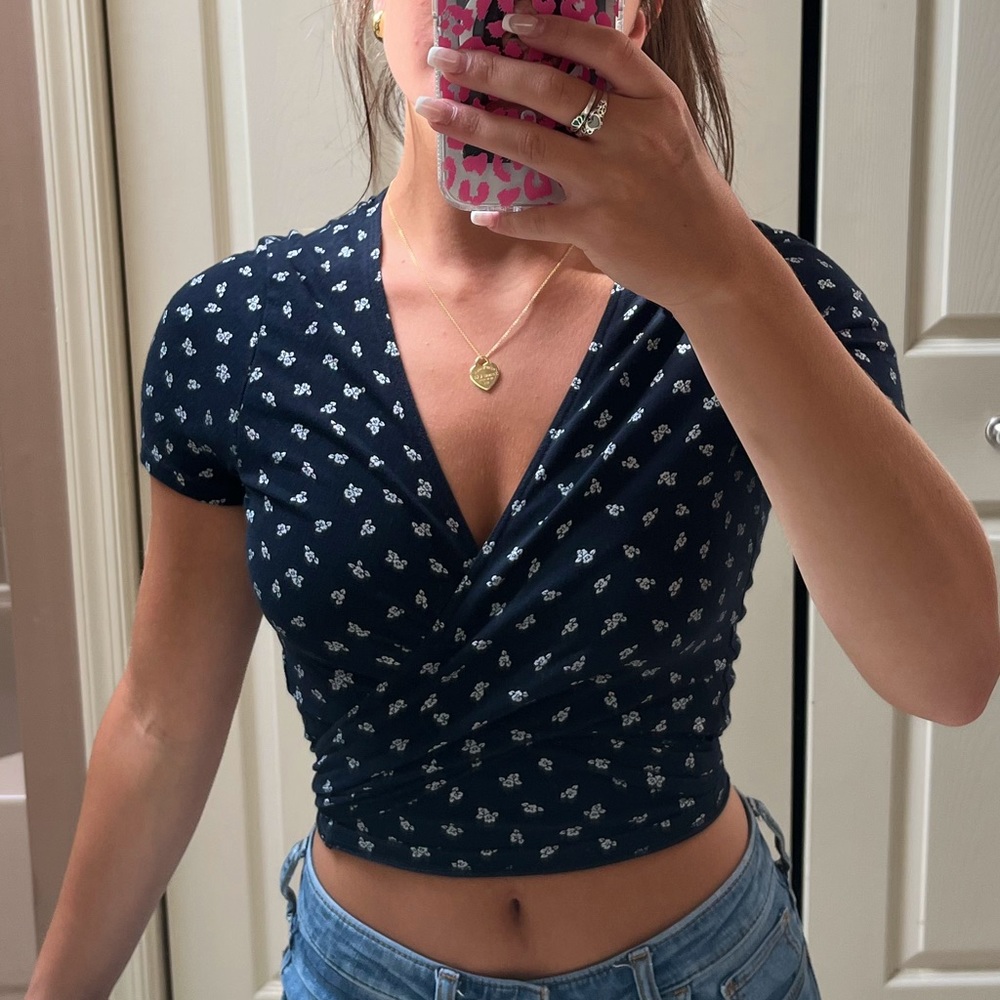 Brandy Melville Wrap Top